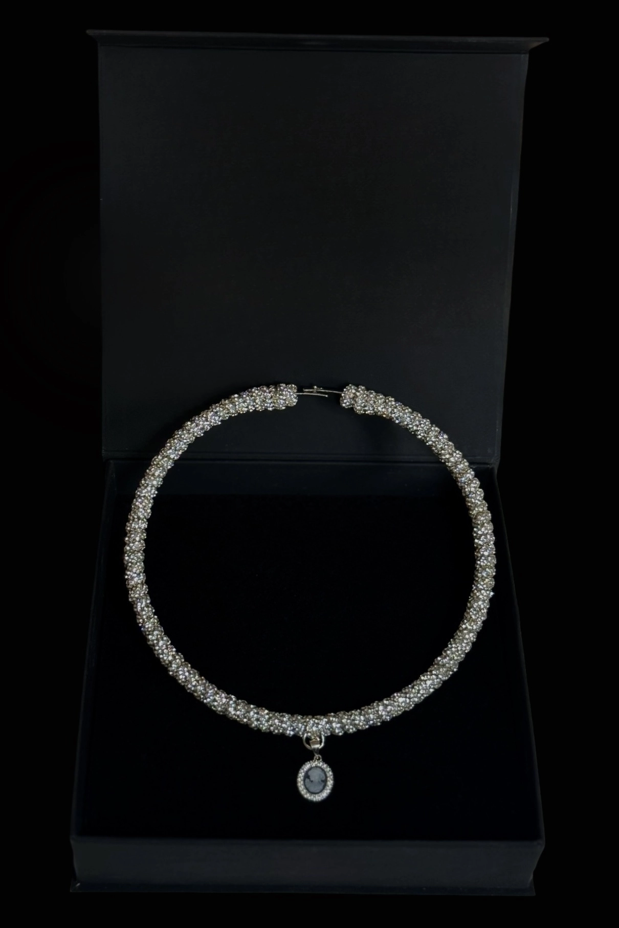 Ожерелье: Queen Round (Silver)