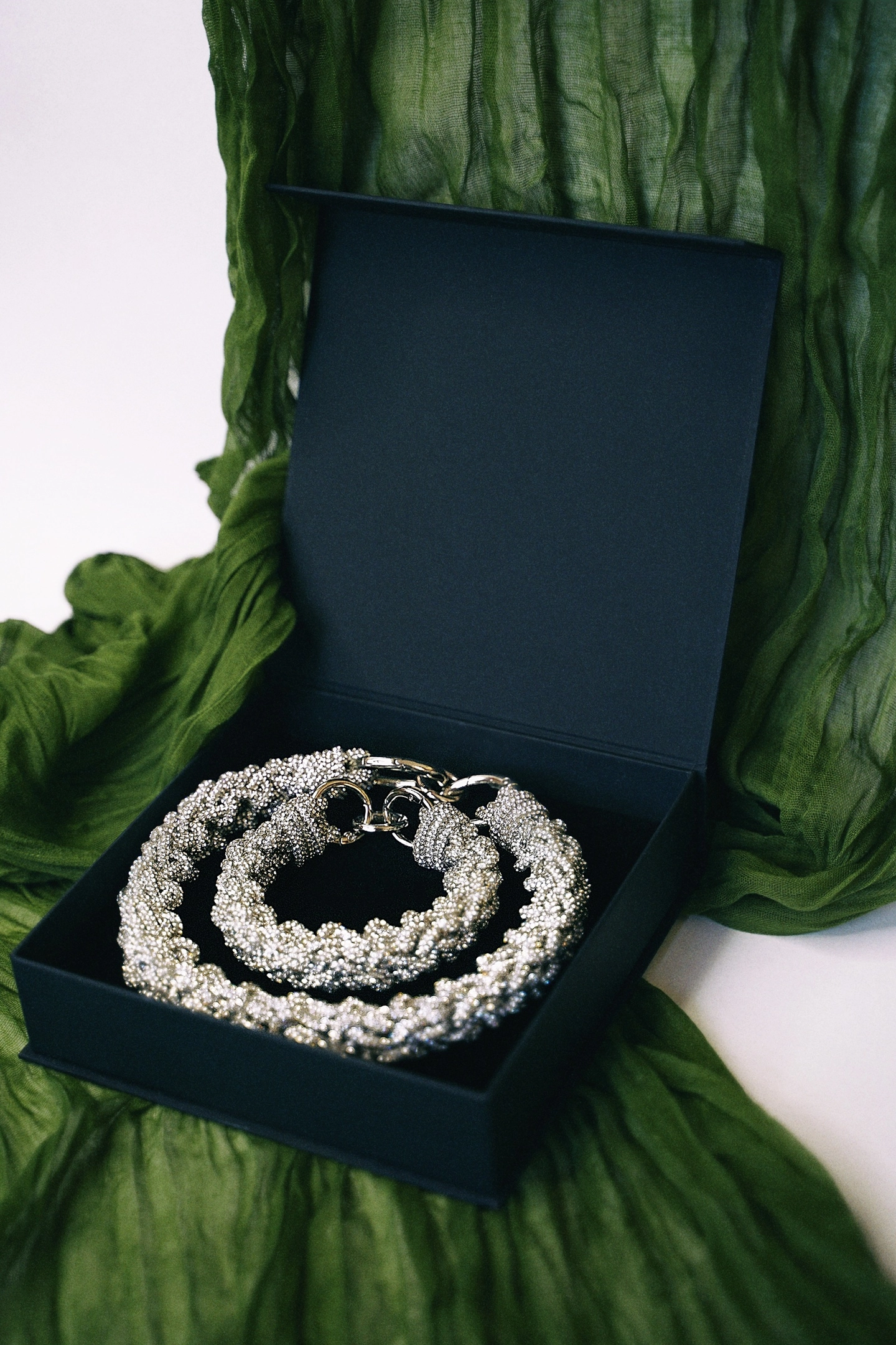 Комплект: Gaia (Silver)